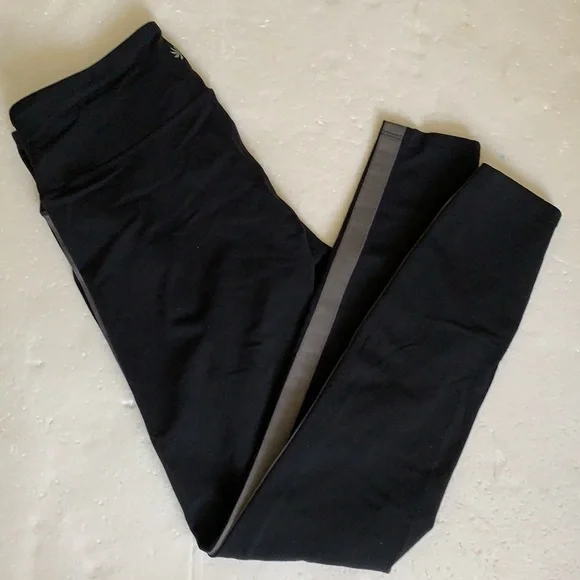 Athlete leggings size Small black and gray - Picture 11 of 11